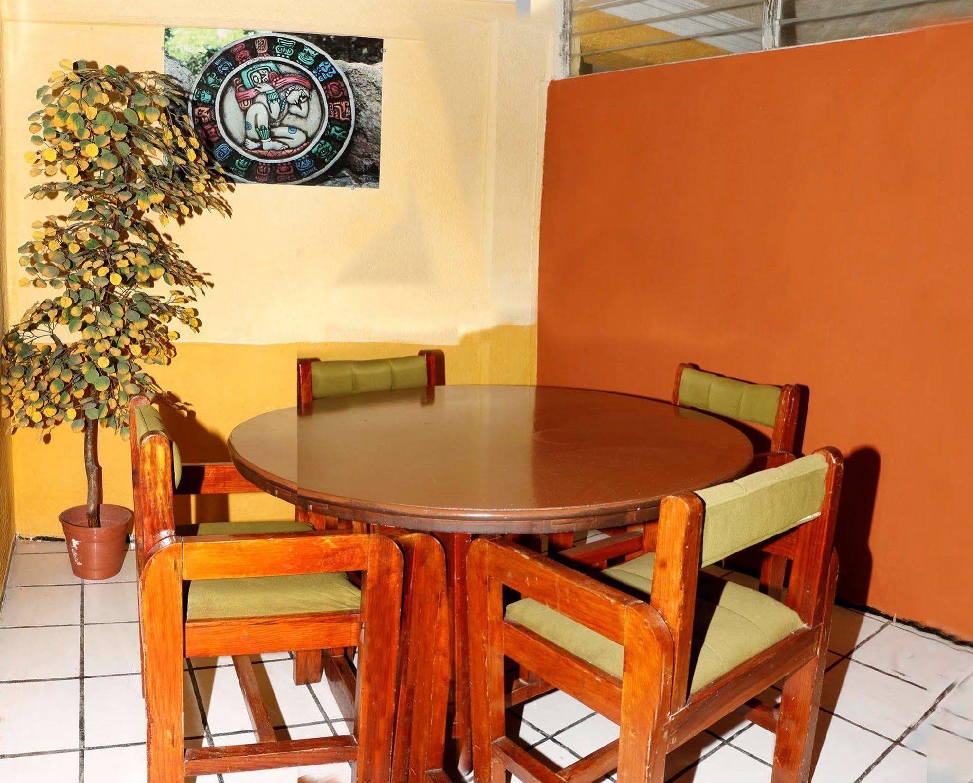 Hotel Suites Elia Noemi เมริดา ภายนอก รูปภาพ